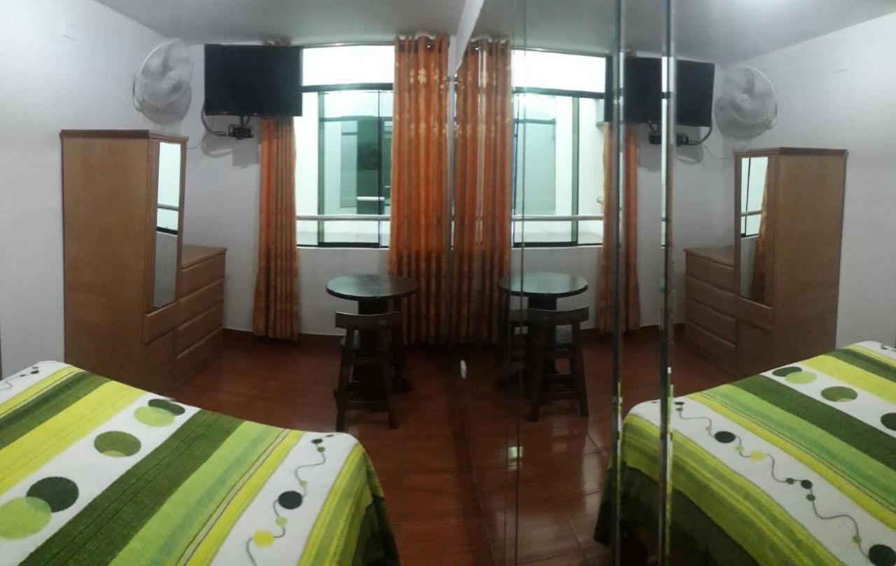 Sueños Inn 2*